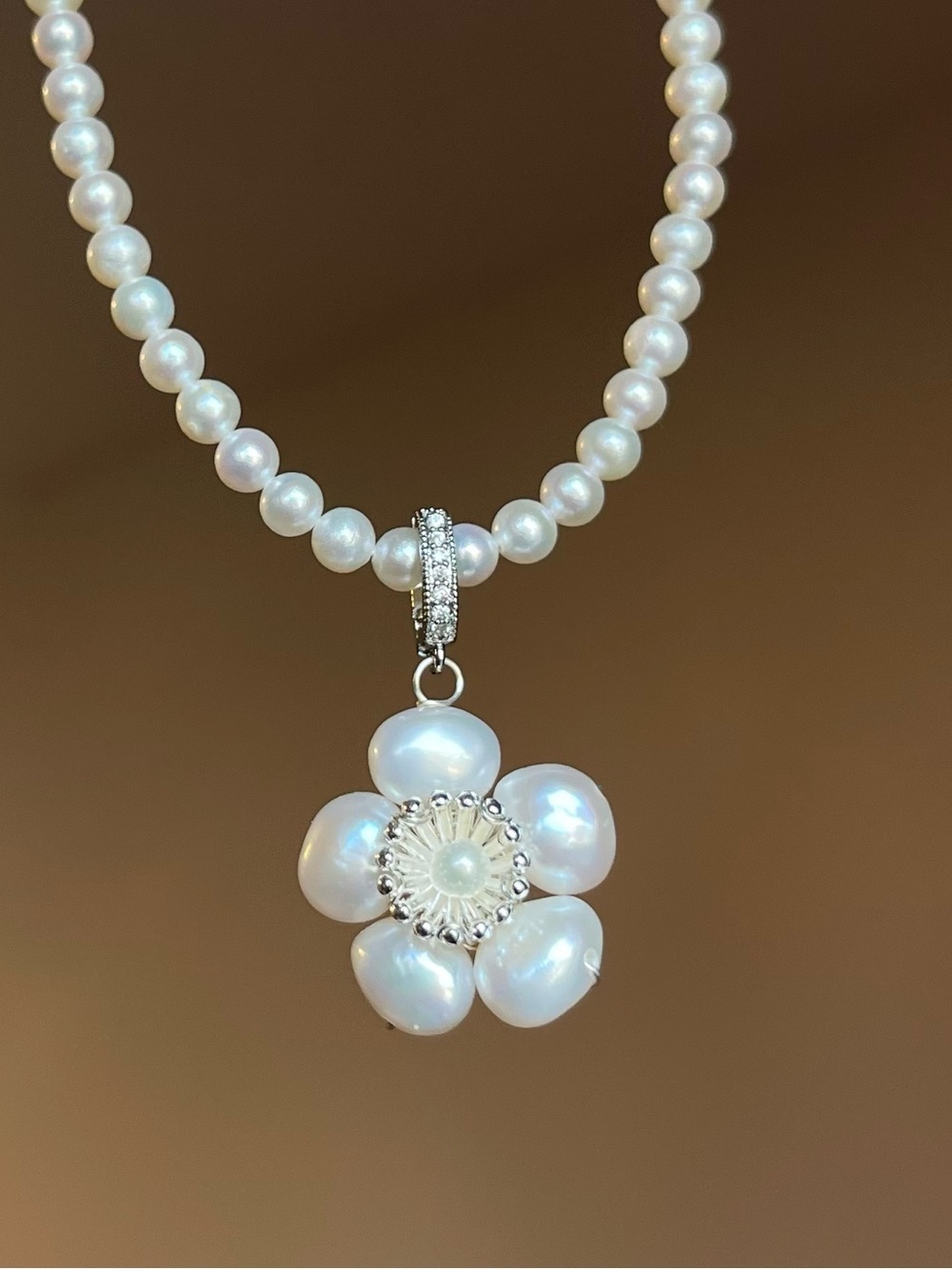 Genuine Pearl Flower Design Pendant Necklace - White Pearls